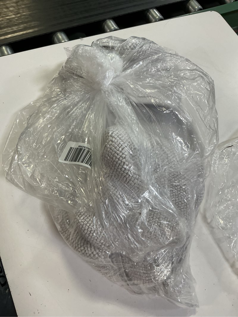 Condition photo showing Good Condition for turkish cotton bath mat bundle, one size, silver