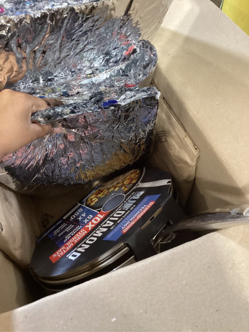 Condition photo showing Good Condition for blue diamond hybrid nonstick stainless steel 4qt saute pan with glass lid, pfas-free ceramic diamond bond, deep jumbo skillet, induction ready, dishwasher & metal utensil safe, stay-cool handle 4qt saute pan with lid