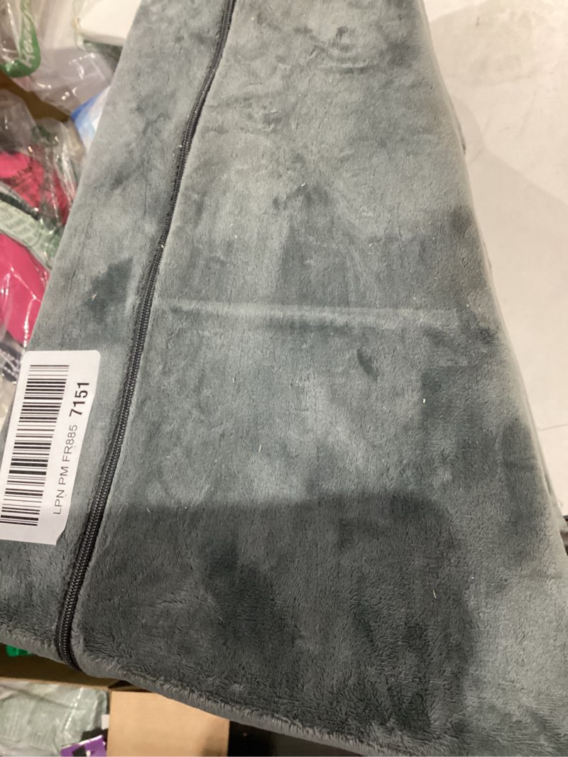 Buryeah Arm Elevation Pillow with 2 Pockets, Soft Ergonomic Support Pillow for Elbow Rest Wedge Brok