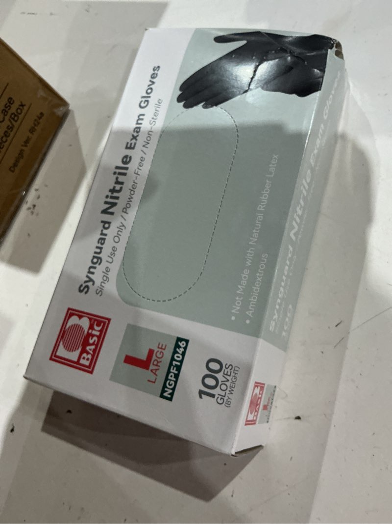 Condition photo showing Good Condition for synguard nitrile exam gloves  single use only/powder-free/non-sterile