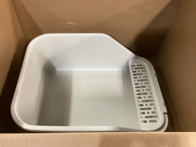 Condition photo showing Good Condition for spacetime large cat litter box with high sides,cat boxes for indoor cats,cat litter pan for kitty,litter box with low entry,easy to clean,anti-splashing(grey)