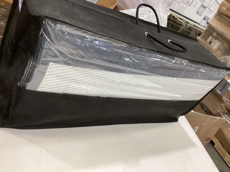 Condition photo showing Good Condition for mat