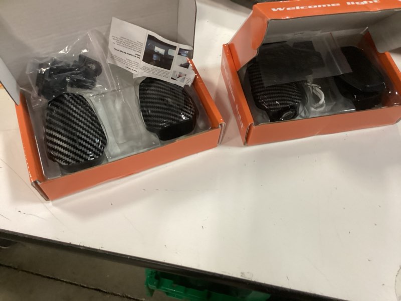 Condition photo showing Good Condition for Car Door Lights, 4 pcs Car Door LED Logo Projector Lights,Rechargeable Wireless Car Door Step Courtesy Welcome Lights Shadow Ghost Lights Fit for All Cars (Including 6 Pairs Logo Slides) For J-eee-p