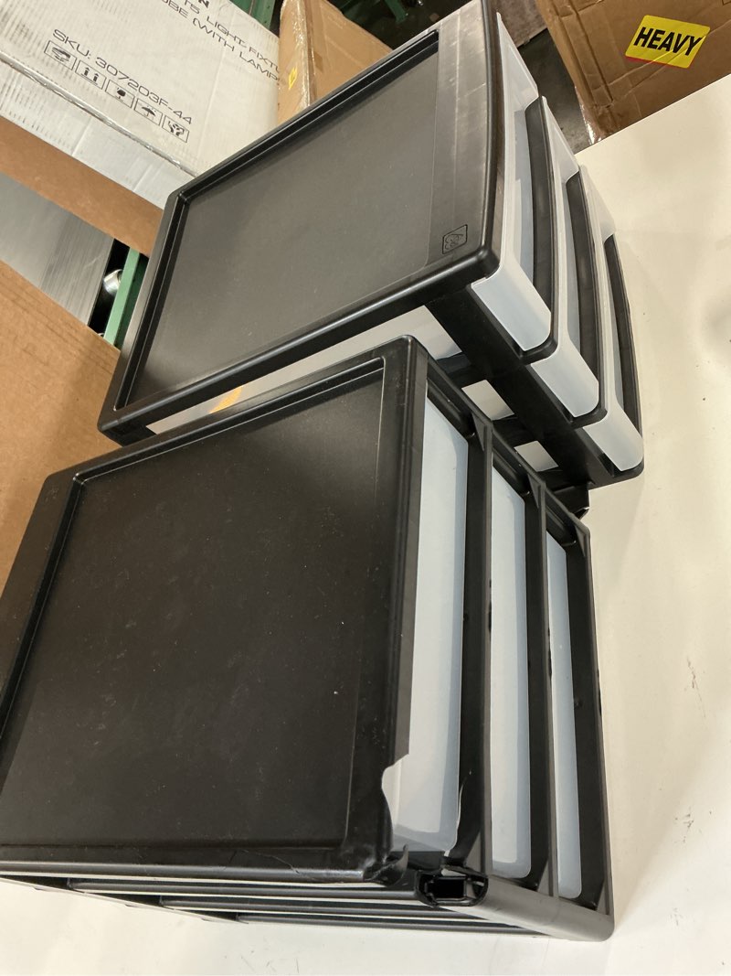 https://lotting-media.assets.bidfta.com/lotting_83878da3-8549-488b-96d4-fc067648900e