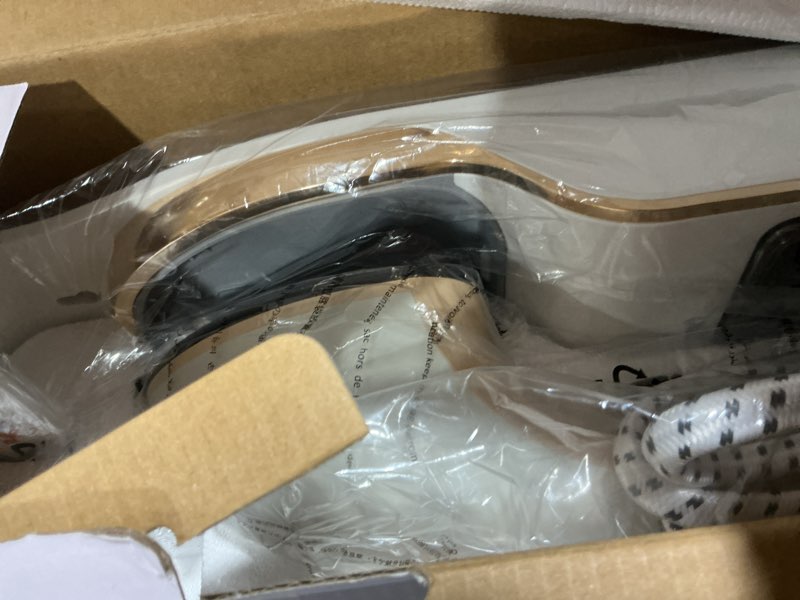 Condition photo showing Good Condition for Handheld Steamer for Clothes, 1500W Extra Large Soleplate, 330ml Detachable Tank, 2-in-1 Horizontal & Vertical Use, Fabric Wrinkles Remover, No Water Leak and Auto-Off