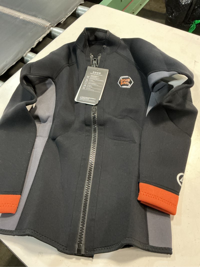 Condition photo showing Good Condition for wetsuit top jacket women men 3mm neoprene long sleeve dive scuba wet suit shirt, 2mm 1.5mm warm front zipper wetsuits shirts vest surfing swimming snorkeling kayaking suit in cold water sports 3mm black women small