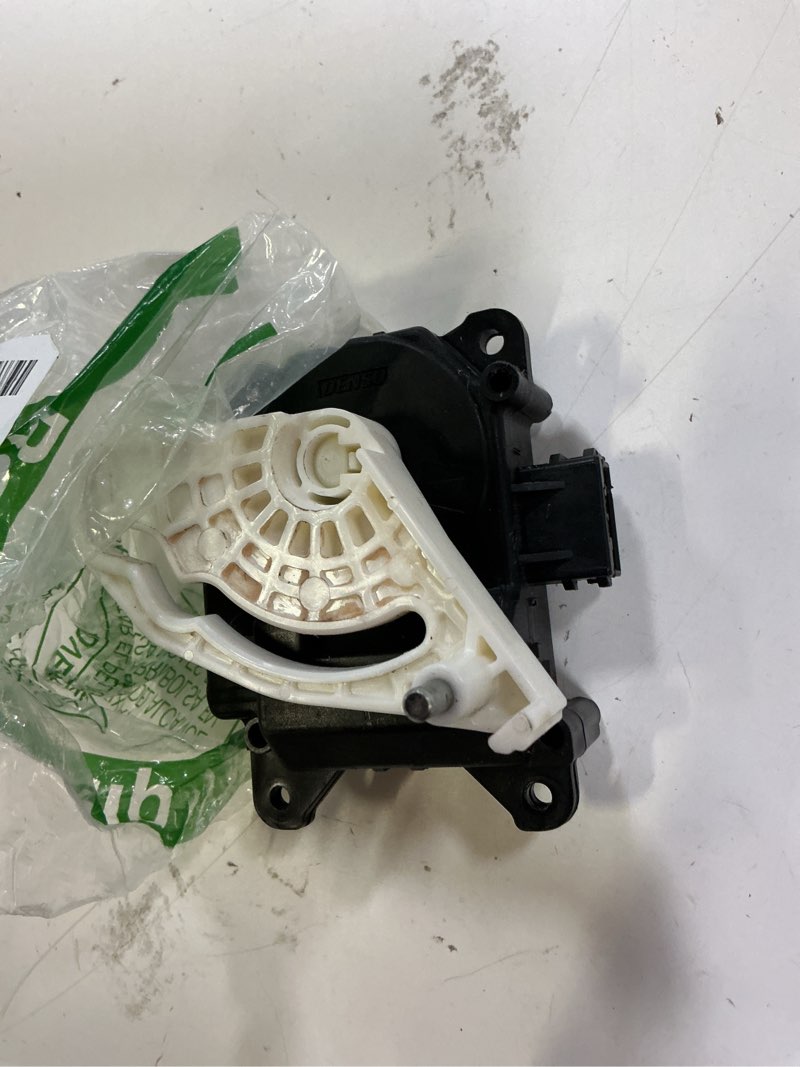 Condition photo showing As Is for 79140-shj-a01 hvac air blend door actuator mode air vent control compatible with honda pilot 2009-2015 odyssey 2005-2010 ridgeline 2006-2014 acura mdx 2007-2013 604-868