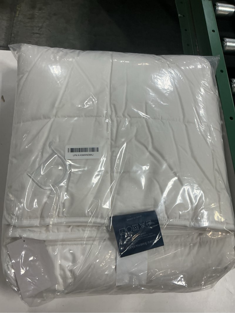Condition photo showing Good Condition for Delara Twin Duvet Insert – White Cotton Comforter – 100% Organic Cotton Shell and Filled All Season,
