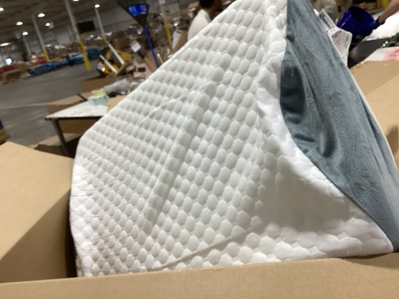 Condition photo showing As Is for Similar to Yojoker Wedge Pillow for Sleeping - 12 Inch Bed Wedge for Headboard Triangle Pillow, Memory Foam Wedges for Acid Reflux, GERD, Snoring, Post Surgery Back Pain Relief, Leg Elevation, Washable Cover 24*24*12 inch