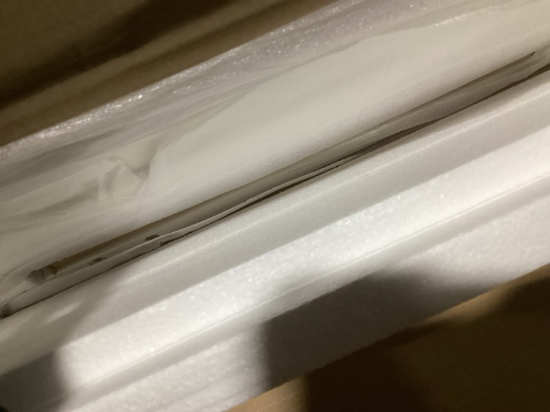 Condition photo showing Good Condition for Graco Remi 4-in-1 Convertible Crib & Changer (White) – GREENGUARD Gold Certified, Fits Standard Crib Mattress, Converts to Toddler Bed and Full Bed, 4 Adjustable Mattress Heights