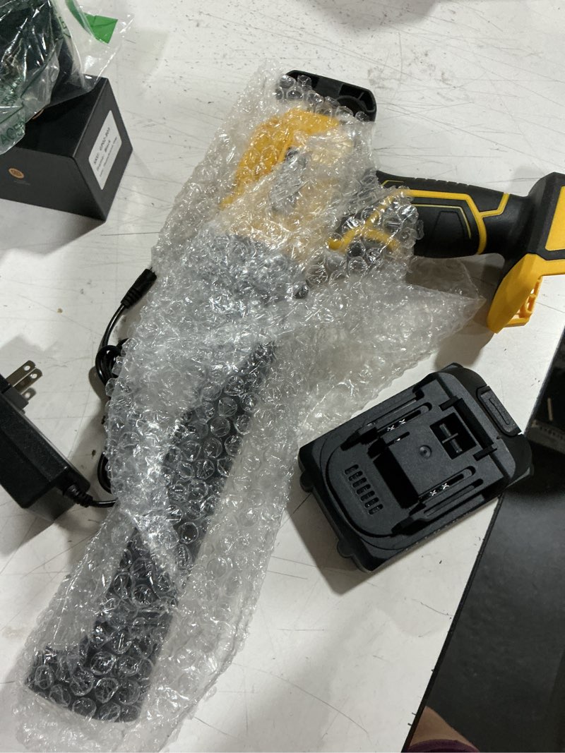 Condition photo showing As Is for makelift electric caulking gun, 10oz caulk gun with 1x2000mah batteries, cordless caulking gun, 4 adjustable speeds, led light, auto retraction, 9 pcs silicone caulking tools for filling and sealing 1-battery