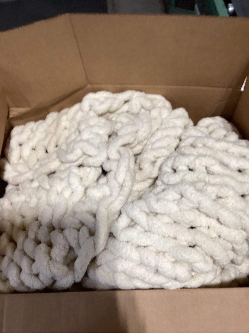 Condition photo showing New/Like New for Bigacogo Chunky Knit Throw Blanket for Couch, 40x60 inches, 100% Hand Knitted with Thick Jumbo Chenille Yarn, Cozy Soft Large Rope Knot Cable Crochet Blankets for Sofa Bed Living Room, Beige Beige 40"x60" (Medium Size Throw?