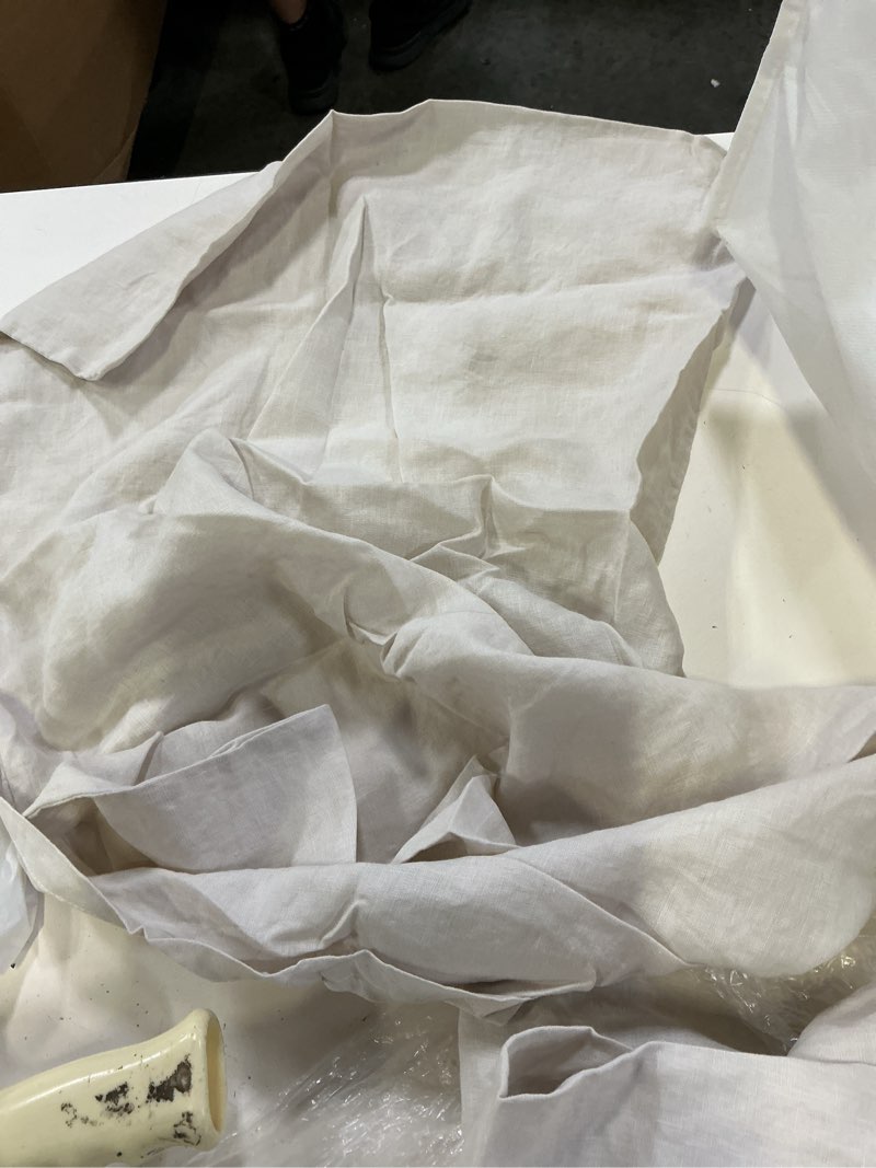 Condition photo showing Good Condition for european linen sham set, standard, sand
