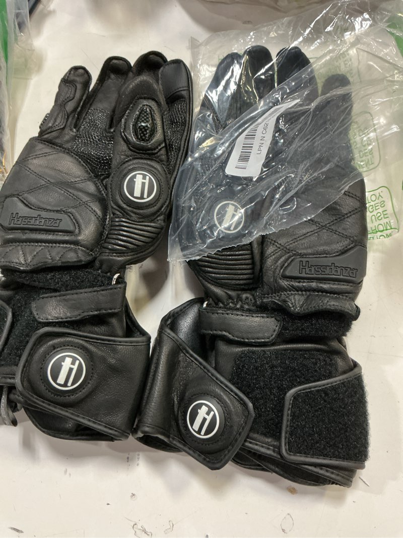 Condition photo showing Good Condition for (size:xl)harssidanzar leather motorbike gloves for men and women,powersports carbon fiber knuckle protection