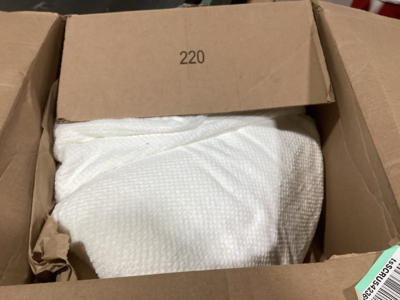 Condition photo showing Good Condition for Extra Large Bath Towel Set of 4 (35"x70"),Oversized Bath Sheet Super Soft Highly Absorbent Jumbo Bathroom Towel Set Microfibers Quick Dry Shower Towel for Hotel,Bathroom,Guest,Spa,Gym (White) Texture White 4 Piece Bath Towel Set