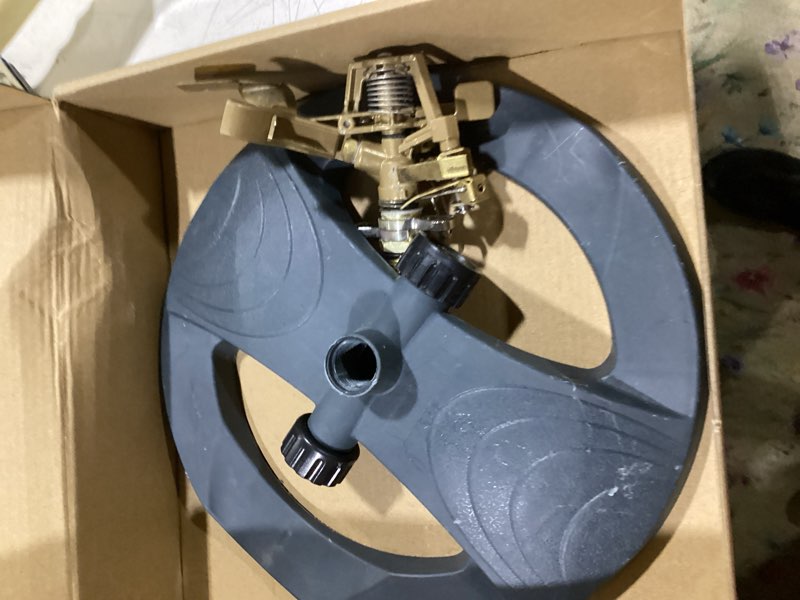 Condition photo showing Good Condition for melnor 65195amz pulsating lawn sprinkler with weighted base- adjustable spray pattern - waters up to 85' diameter - durable all-metal construction - easy unit-to-unit connections