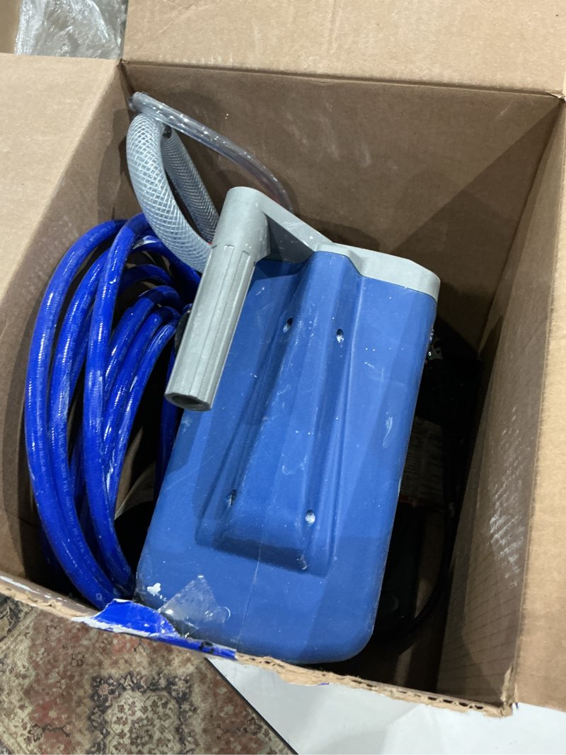 Condition photo showing As Is for graco magnum paint sprayer kit and tip extension
