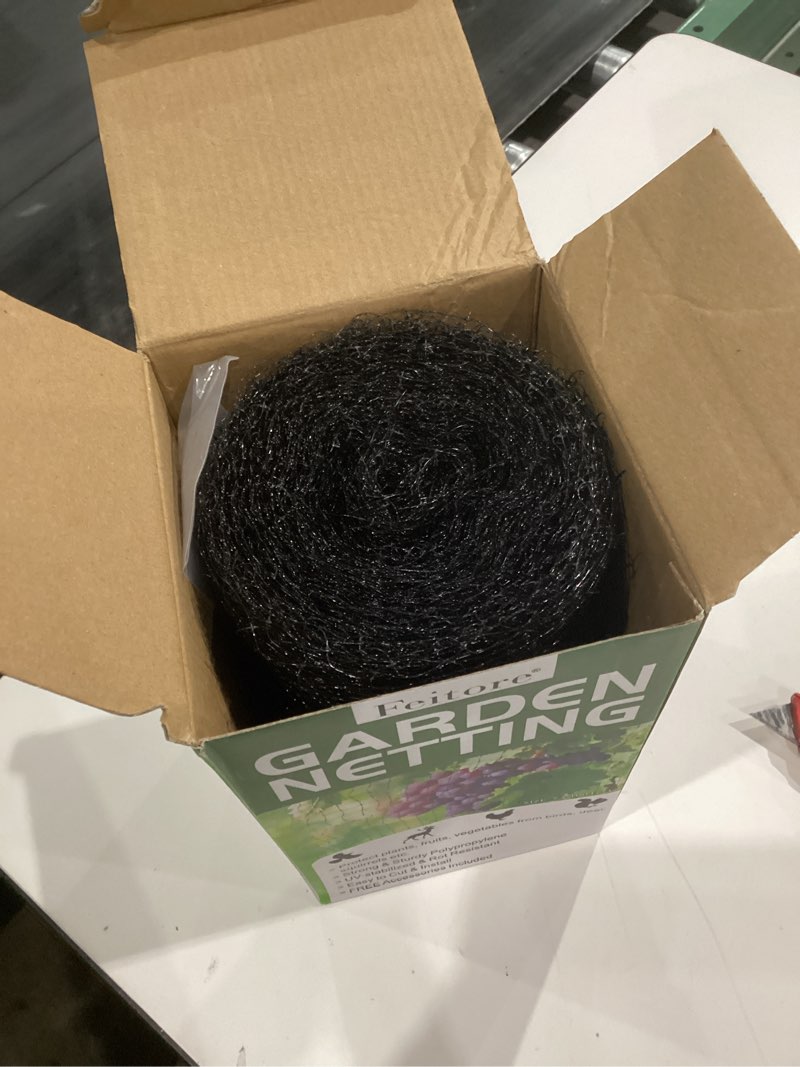 Condition photo showing Good Condition for Deer Fence Netting, 7 x 100 Feet Anti Bird Deer Protection Net Reusable Protective Garden Netting for Plants Fruit Trees Vegetables Against Birds and Other Animals