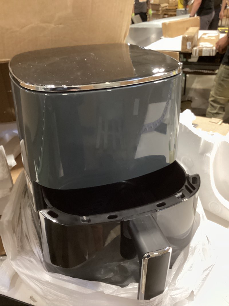 Condition photo showing Good Condition for similar to chefman air fryer – 4 qt compact airfryer for quick & easy meals in minutes, features hi-fry technology for extra crisp, touchscreen controls with 4 presets, nonstick & dishwasher safe basket - black 4 quart without easy view window