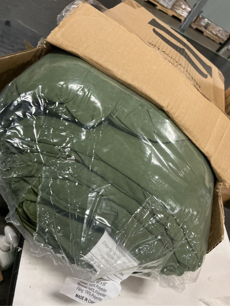 Condition photo showing Good Condition for anluoer queen comforter set 7 pieces, green bed in a bag queen size, lightweight bedding set with 1 comforter, 2 pillowcases, 2 pillow shams, 1 flat sheet, 1 fitted sheet | softness, high quality, warmth, comfort, oeko 01 - olive green queen