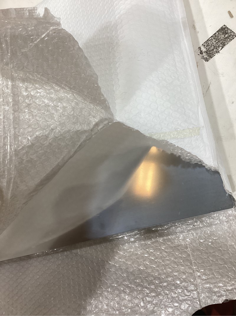 Condition photo showing Good Condition for Full Length Mirror for Kids Safety Shatterproof Mirror, Plastic Wall Mirrors,Made of Acrylic Plexiglass Mirrors,?X Large 16"x 16"x 4 Pcs) Long Bedroom Door Closet Mirro,Workout for Home Gym Body Mirro 64"L x 16"W