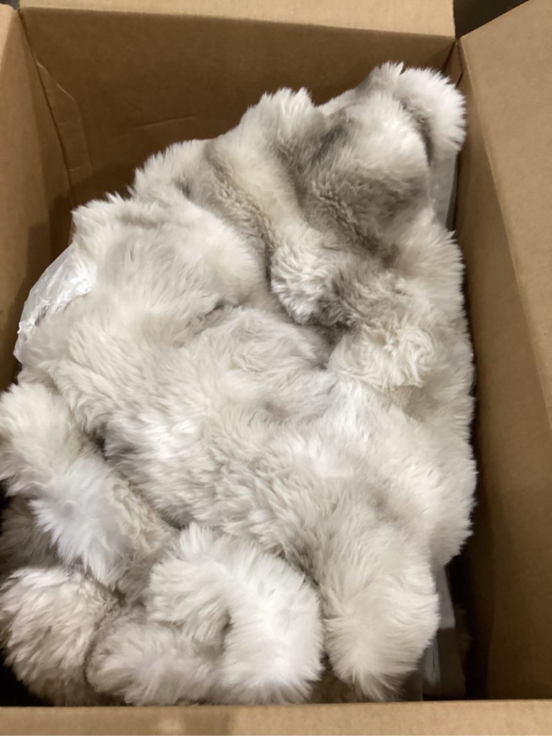 Condition photo showing Good Condition for EverGrace Ultra Soft Luxury Fluffy Faux Rabbit Fur Throw Blanket, Thick Warm Bubble Throw for Bed, Cozy Plush Reversible Blankets for Couch, Chair, Sofa, Light Grey, 50x60 Inches Marble Grey 50"x60"