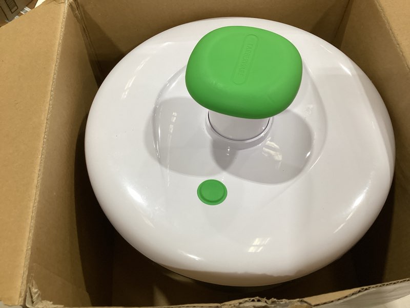 Condition photo showing Good Condition for farberware easy to use pro pump spinner with bowl, colander and built in draining system for fresh, crisp, clean salad and produce, 6.6 quart, green green 6.6 quart