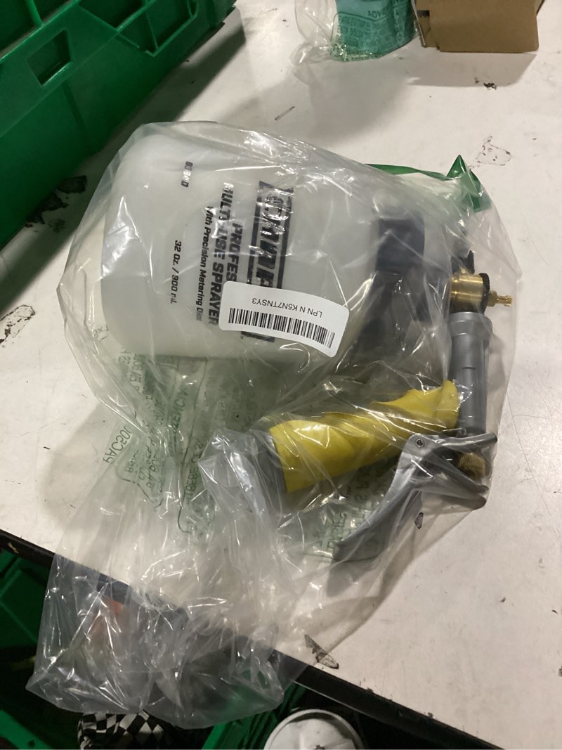 Condition photo showing New/Like New for chapin g364d made in the usa 32 ounce professional lawn and garden hose-end sprayer with 16 mixing rations on the metering dial, built-in anti-siphon, translucent white 32 oz