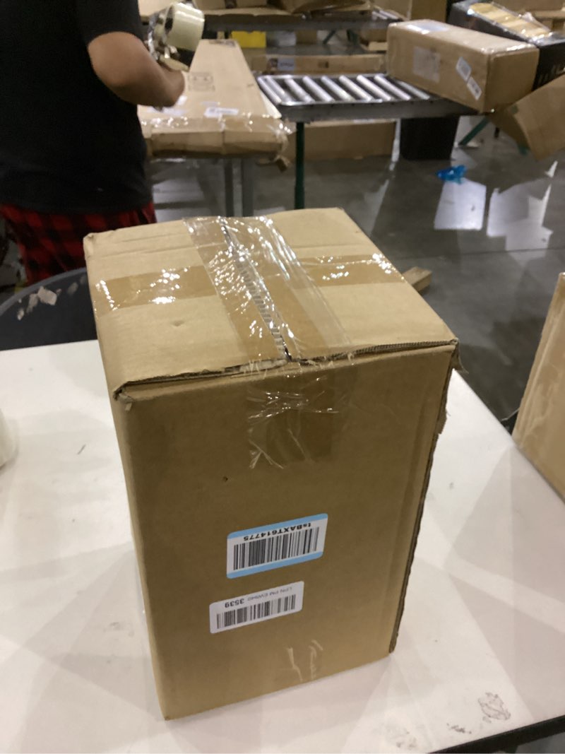 Condition photo showing Good Condition for Christmas tree stand