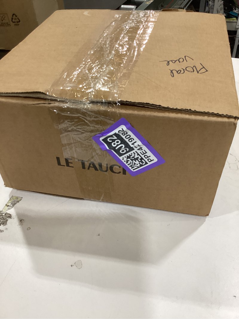 Condition photo showing New/Like New for Le Tauci