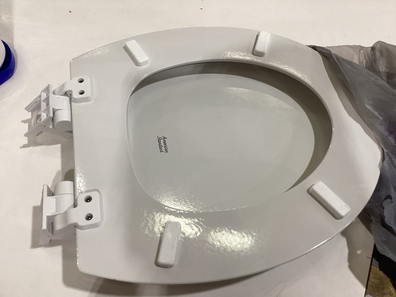 Tiolet seat 