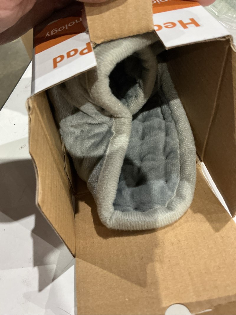 Condition photo showing Good Condition for heating pad for back pain & period cramps relief, 9 heat settings electric heating pad for neck & shoulder, auto shut off, soft machine wash fabric, gifts for mom, women, 12''x24'', gray 24x12" gray