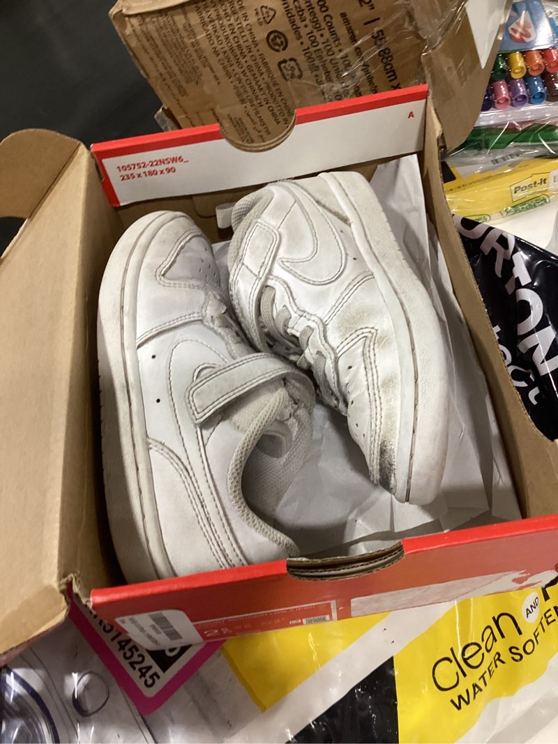 Condition photo showing As Is for nike boys and girls cortez gs trainers 12.5 little kid 100 white white