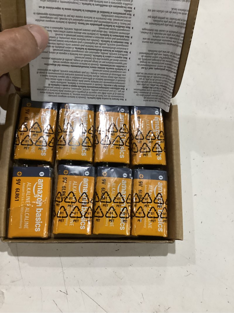 Condition photo showing Good Condition for amazonbasics 9 volt alkaline batteries, pack of 8
