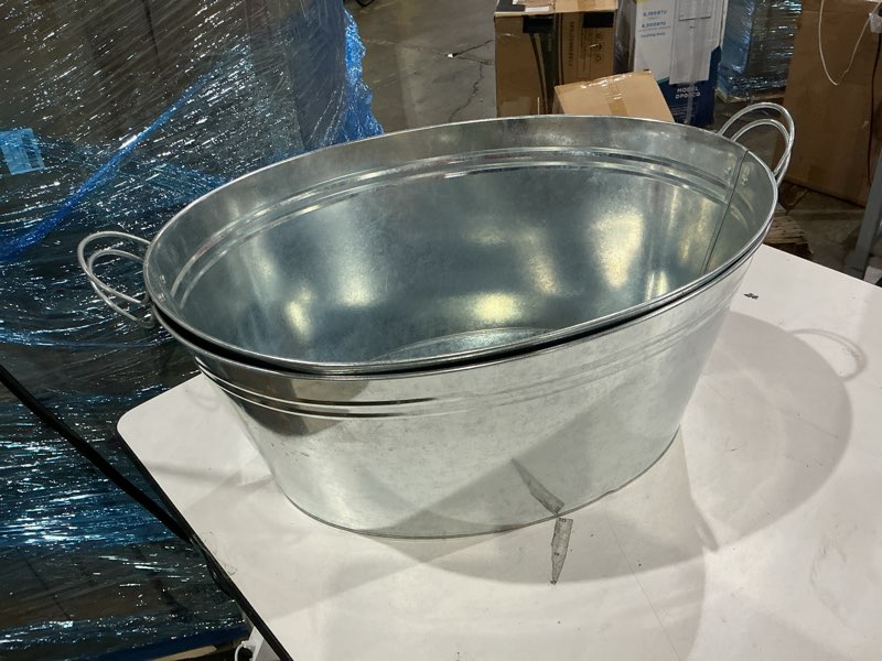 Condition photo showing Good Condition for barsics large 6-gallon galvanized tin beverage tub, (pack of 2)