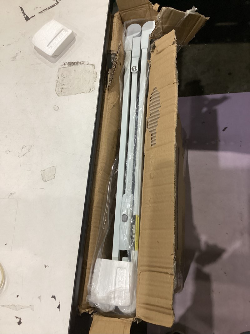 Condition photo showing Good Condition for Regalo SAFETY 194-Inch Super Wide Baby Gate & Play Yard, 2-in-1 Convertible Extra Wide Safety Barrier, Hardware Mounted for Toddlers & Pets, American Designed, American Owned, For Children 6-24 Months 50.5-192"W x 28"H White