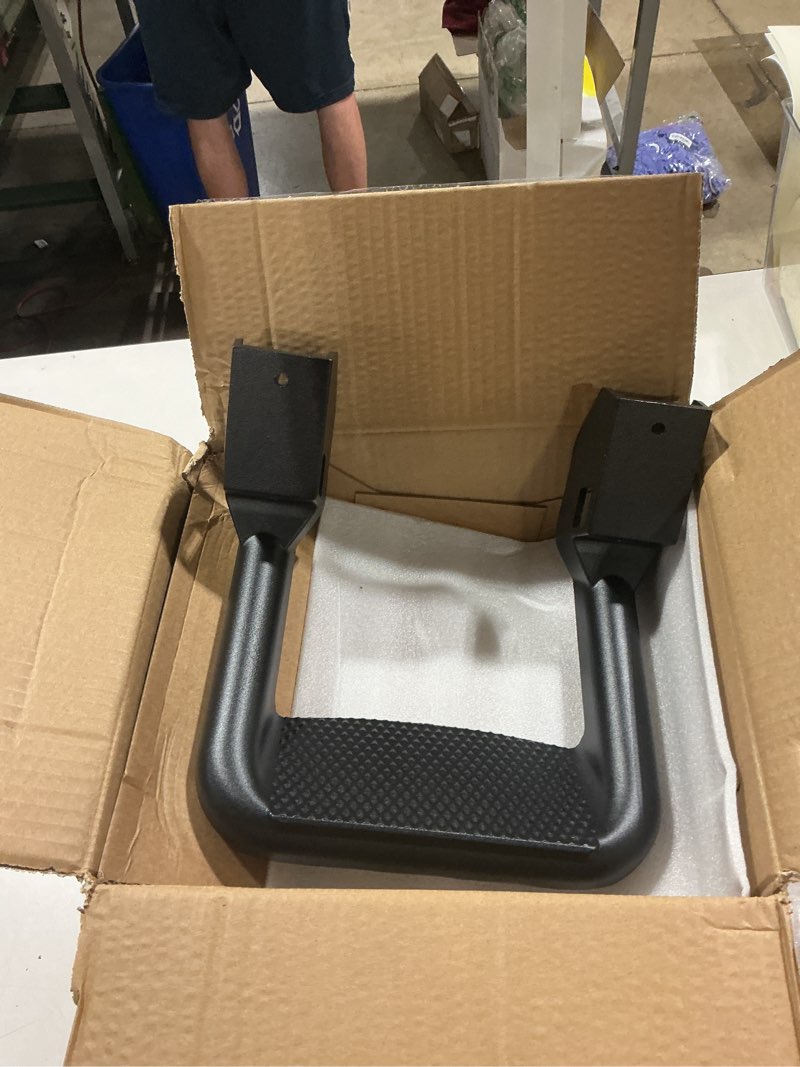 Condition photo showing Good Condition for auto dynasty universal side step for pickups & trucks, aluminum, black coated, set of 2