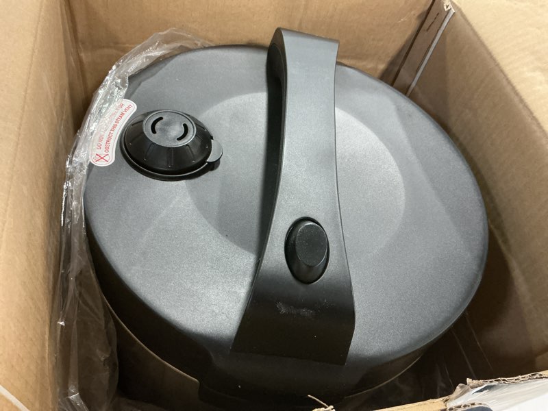 Condition photo showing Good Condition for Aroma Housewares ARC-1120SBL SmartCarb Cool-Touch Stainless Steel Rice Multicooker Food Steamer, Slow Cooker with Non-Stick Inner Pot and Steam Tray, 20-Cup(cooked)/ 5Qt, Black