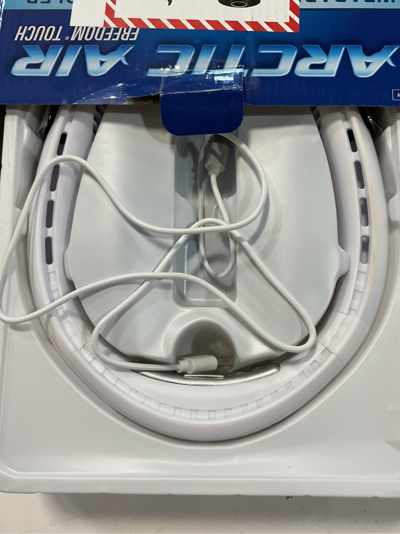 Condition photo showing Good Condition for personal wearable air cooler