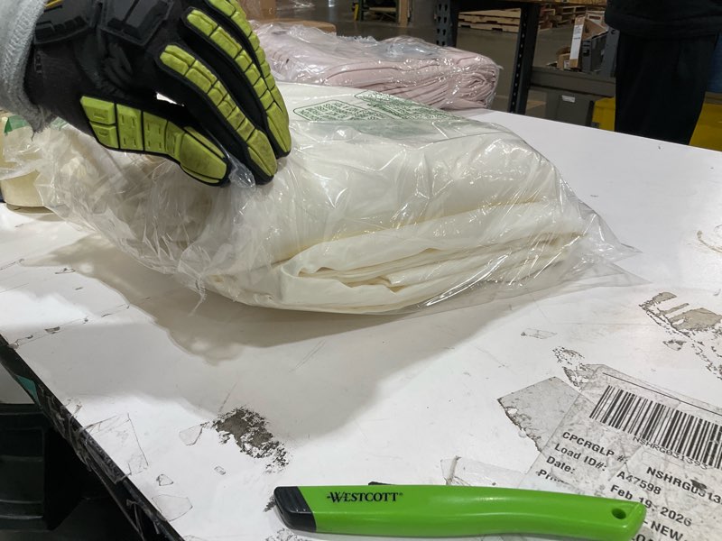 Condition photo showing As Is for fabric sheets