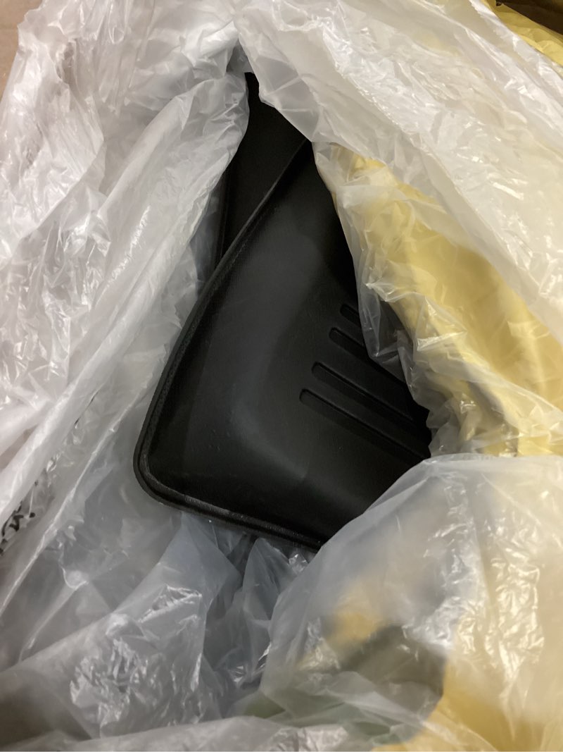 Condition photo showing Good Condition for auxko all weather floor mats cargo mat for kia sportage gasoline 2017 2018 2019 2020 2021 2022 all season tpe accessories guard odorless anti-slip floor liners trunk mat sportage gas|2017-2022|floor+cargo mats