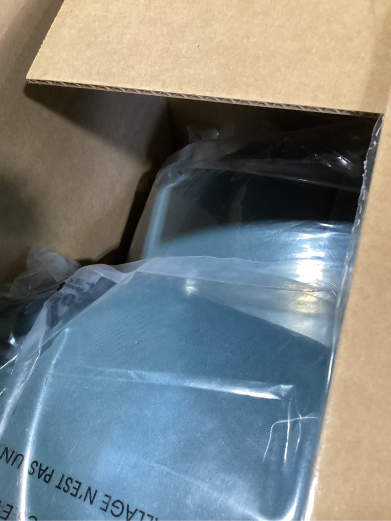 Condition photo showing Good Condition for monbix queen comforter set - 7 pieces blue green bed in a bag queen bedding sets with comforters, all seasons comforter bed set with sheets,pillowcases & shams blue green queen(90"x90")