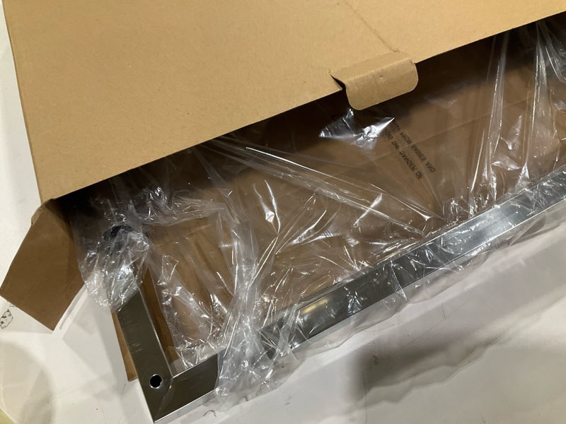 Condition photo showing New/Like New for Free Standing Towel Racks for Bathroom, 3 Tier Stainless Steel Bathroom Towel Rack, Towel Drying Rack Stand for Outdoor Poolside, Blanket Holder, Chrome, DECLUTTR