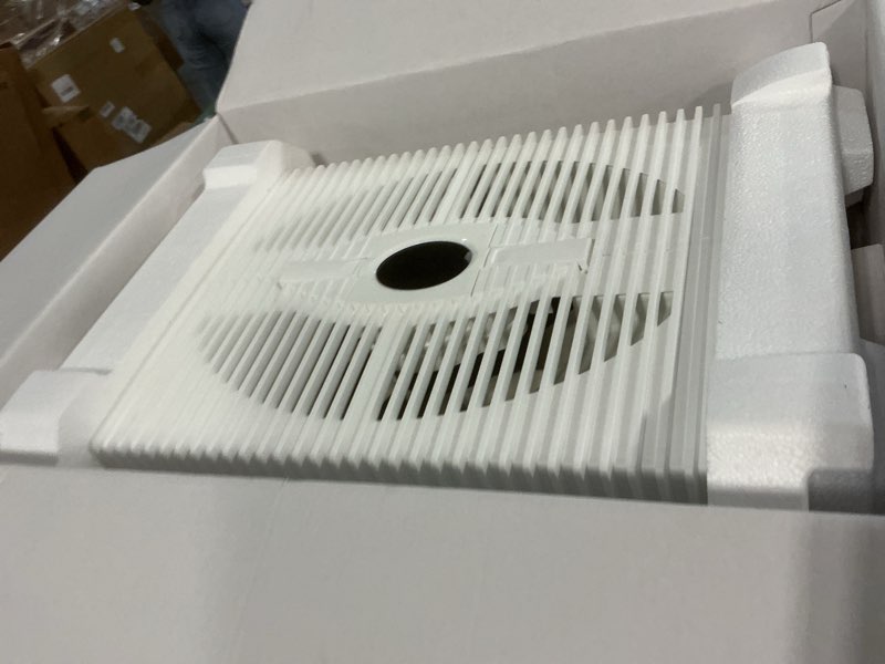 Condition photo showing Good Condition for AH550 Original Connect Filter-Free Evaporative Humidifier - Spaces up to 645 ft² - White - WiFi Compatible White 645 ft²