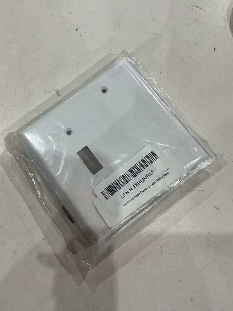 Condition photo showing Good Condition for enerlites combination toggle switch/blank device wall plate, standard size, 2-gang 4.5" x 4.57” light switch cover, polycarbonate thermoplastic, ul listed, 880111-w, white, 4 pack white 4 pack