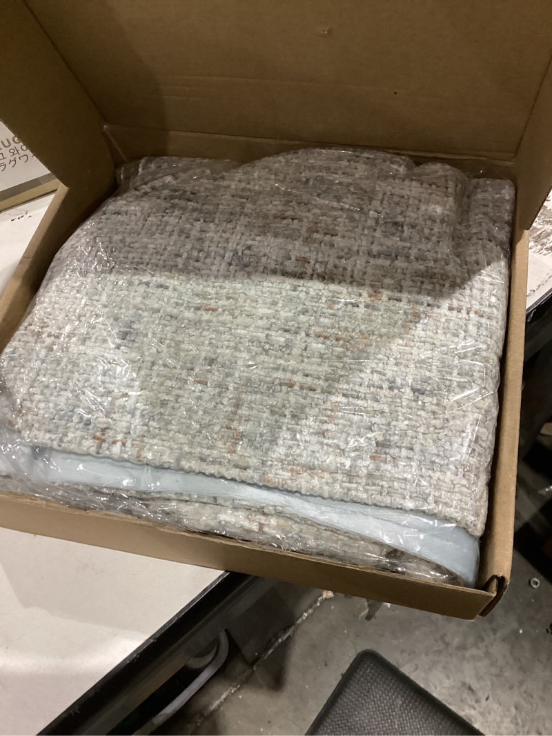 Condition photo showing New/Like New for FUTEI Grey Decorative Throw Pillow Covers 20x20 Inch Set of 2,Soft Chenille Tweed Textured Cushion Case,Modern Home Decor for Couch Bed Living Room Grey 20" x 20" (Pack of 2)