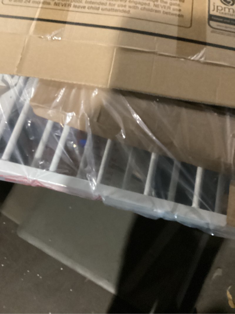 Condition photo showing Good Condition for Regalo Safety top of Stairway & Bottom Extra Wide Baby Gate, Includes Banister & Wall Mounting Kit, Babies, Toddlers & Pets, Ages 6–24 Months, Tested & Trusted, American Designed, Family Owned White 29-43"W x 30.5"H