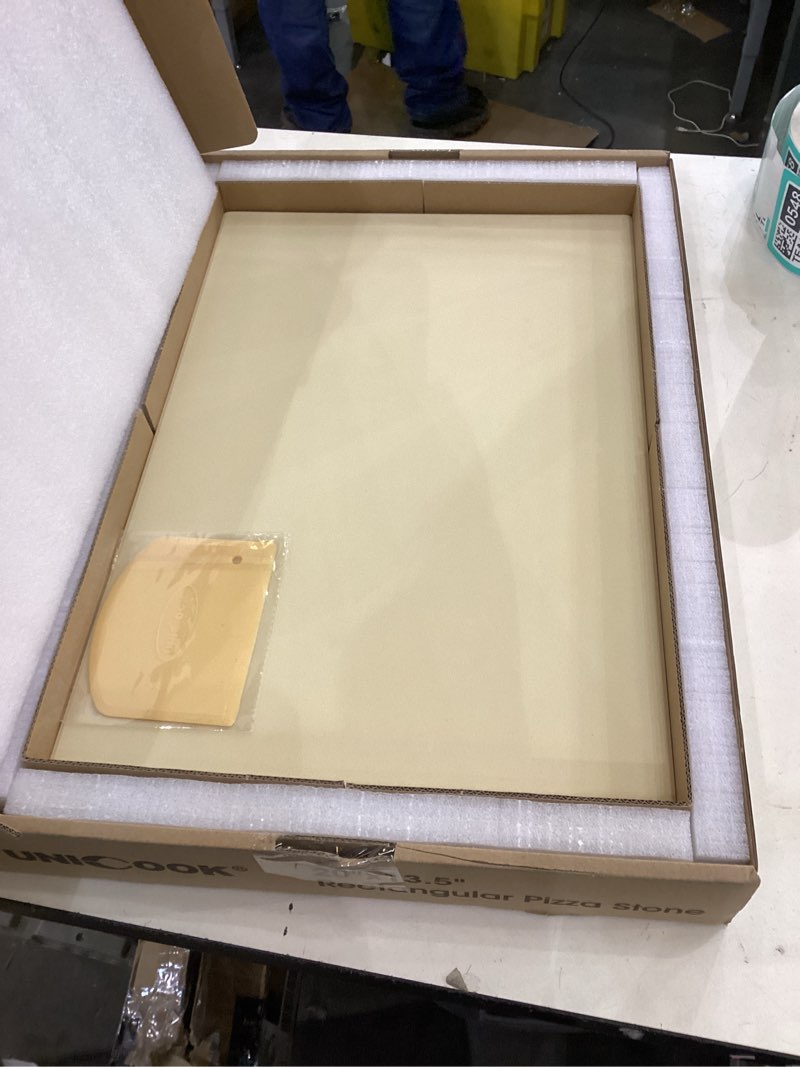 Condition photo showing New/Like New for Unicook Large Pizza Stone for Oven 20 Inch, Rectangular Baking Stone 20" x 13.5" x 0.6", Heavy Duty Cordierite Bread Pan, Thermal Shock Resistant, Ideal for Baking Large or 2 Personal Pizzas 20 x 13.5 Inch