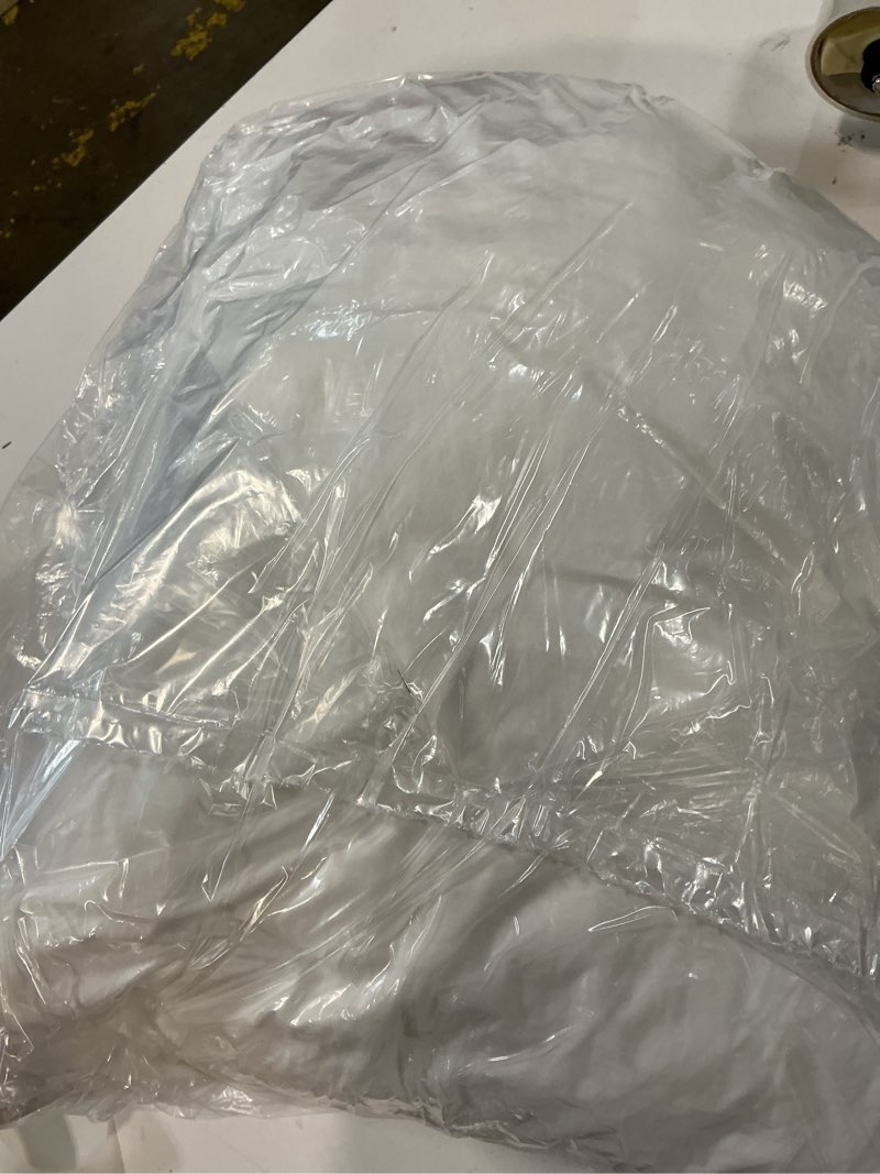 Condition photo showing Good Condition for premium down alternative pillow, standard, medium