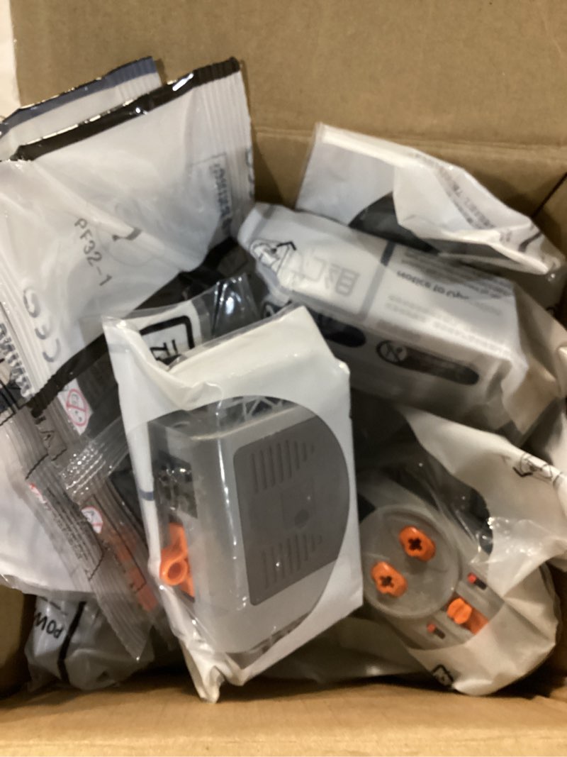 Condition photo showing Good Condition for 44Pcs Power-Function Kits Set M/L/XL Servo-Train-Motor-Set Compatible with Major Brand Technic-Parts Pieces IR Receiver Adjustable Speed Remote-Control AA/AAA Battery Box Light Switch